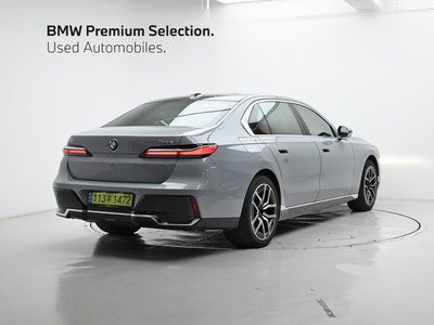 BMW 7 SERIES - 4