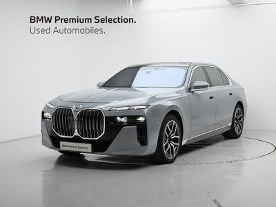 BMW 7 SERIES - 1