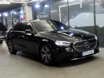 MERCEDES-BENZ E-CLASS - 1