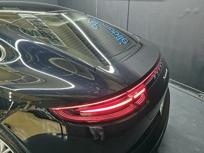 PORSCHE PANAMERA - 3