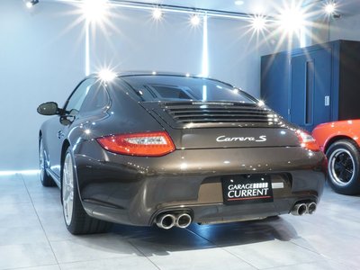 PORSCHE 911 - 6