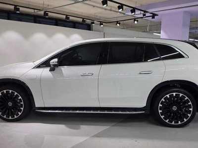 2025 Mercedes-BENZ EQS 照片 8