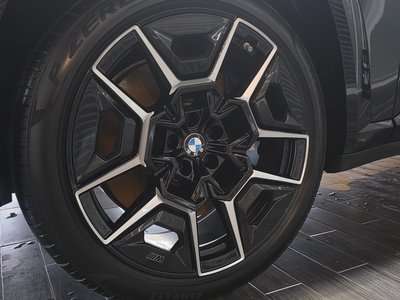 صورة مصغرة 17 لـ 2024 BMW XM