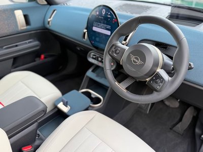 MINI MINI COUNTRYMAN - 8