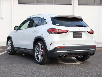 صورة 10 لـ 2022 Mercedes-BENZ GLA AMG