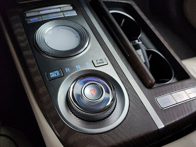 GENESIS G80 (RG3) - 9