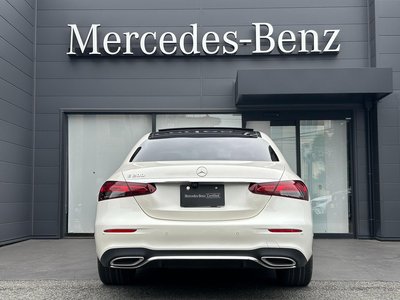 MERCEDES-BENZ E-CLASS - 4