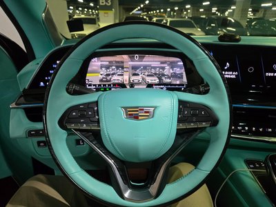 CADILLAC ESCALADE 5TH GENERATION - 10