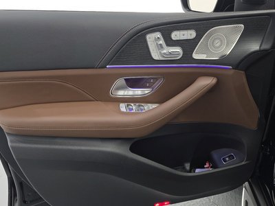 2026 Mercedes-BENZ GLS — миниатюра 14