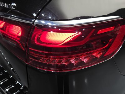 2026 Mercedes-BENZ GLS — фото 10