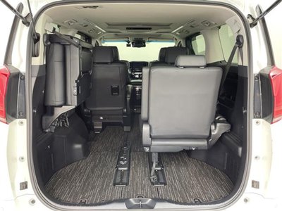 صورة مصغرة 39 لـ 2023 Toyota ALPHARD