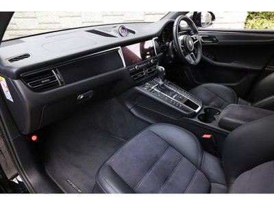 2020 Porsche MACAN 缩略图 40