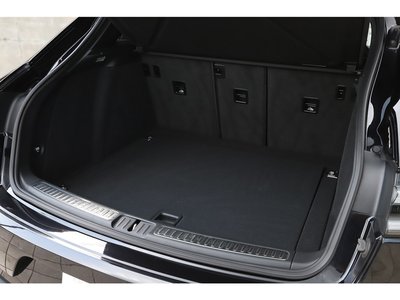 2020 Porsche MACAN 缩略图 58