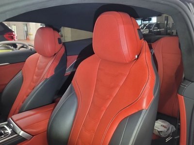 BMW 8 SERIES - 8