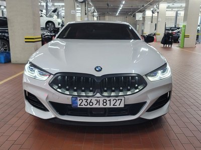 BMW 8 SERIES - 2