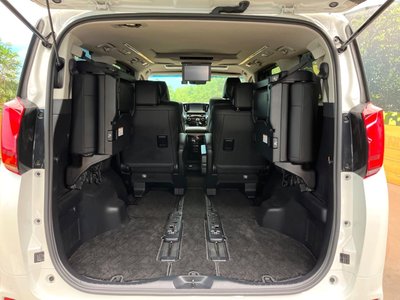 TOYOTA ALPHARD - 10