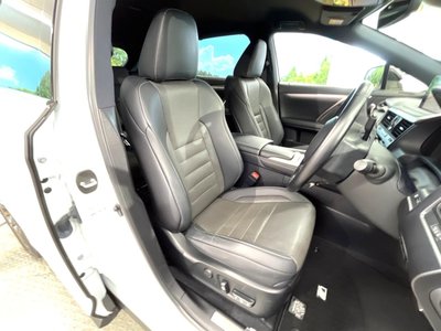 صورة 8 لـ 2021 Lexus RX