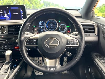 2021 Lexus RX thumbnail 11