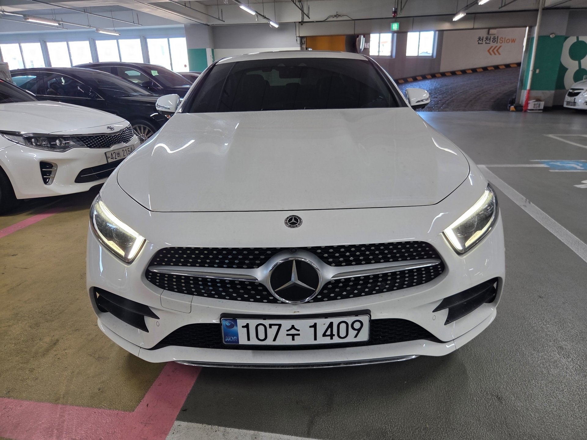 MERCEDES-BENZ CLS - View 1