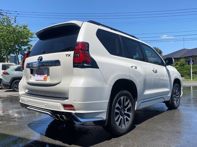 TOYOTA LAND CRUISER PRADO - 8