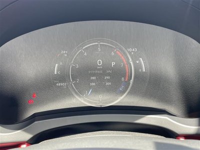 LEXUS IS - 8