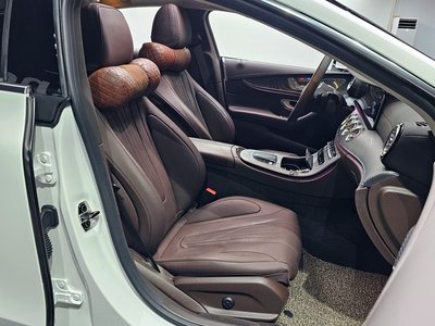 MERCEDES-BENZ CLS - 10