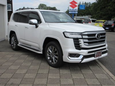 TOYOTA LAND CRUISER 300 - 3