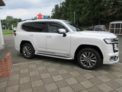 TOYOTA LAND CRUISER 300 - 4