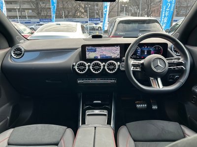MERCEDES-BENZ GLA - 5