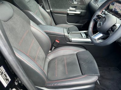 MERCEDES-BENZ GLA - 7