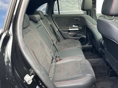 MERCEDES-BENZ GLA - 9