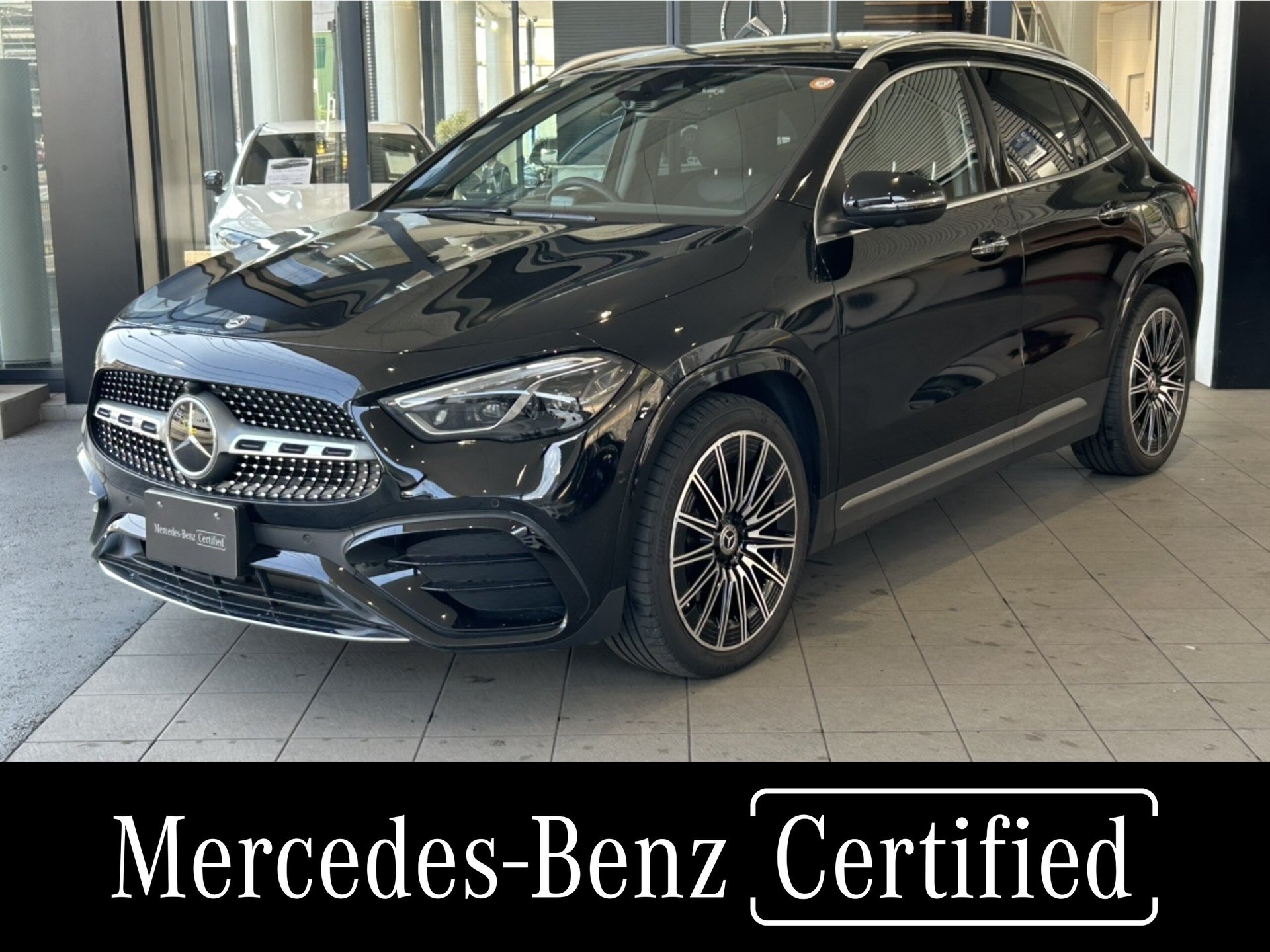 MERCEDES-BENZ GLA - View 1