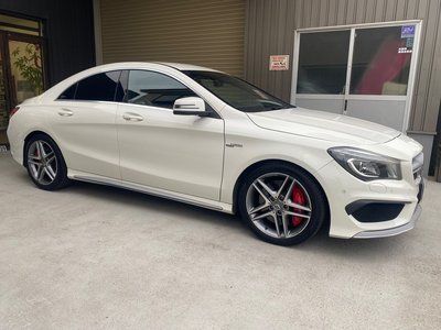 MERCEDES-BENZ CLA AMG - 6