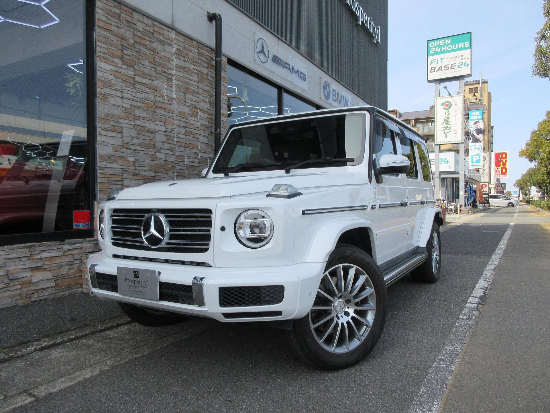 MERCEDES-BENZ G-CLASS - View 1