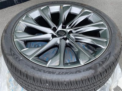 TOYOTA CROWN CROSSOVER - 5