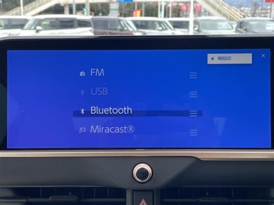 TOYOTA CROWN CROSSOVER - 2