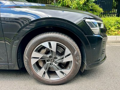 2024 AUDI Q8 SPORTBACK E-TRON — миниатюра 13