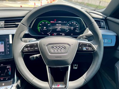 2024 AUDI Q8 SPORTBACK E-TRON — фото 7