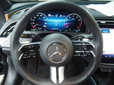 MERCEDES-BENZ E-CLASS - 7