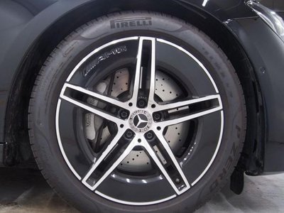 MERCEDES-BENZ E-CLASS - 2