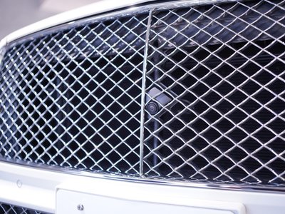 BENTLEY BENTAYGA - 4