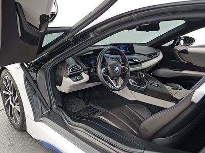 BMW I8 - 10