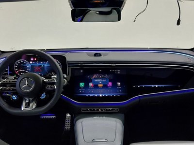 2025 Mercedes-BENZ E-CLASS photo 4