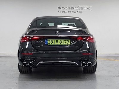 2025 Mercedes-BENZ E-CLASS photo 3