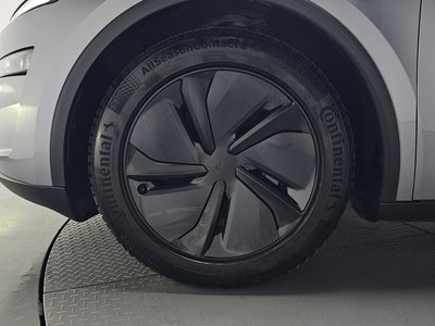 TESLA MODEL Y - 6