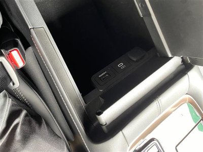 2024 Toyota ALPHARD thumbnail 32