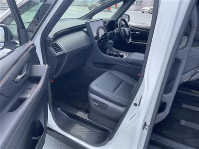 2024 Toyota ALPHARD thumbnail 11