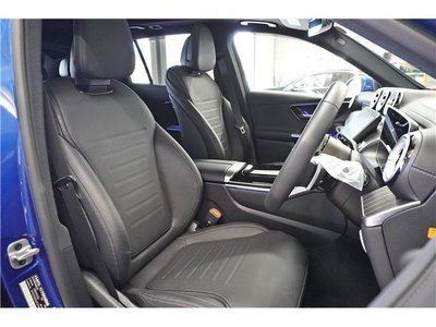 2025 Mercedes-BENZ GLC thumbnail 17