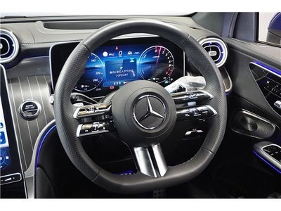 2025 Mercedes-BENZ GLC thumbnail 19