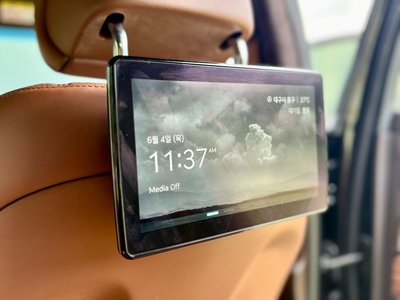 2023 Genesis ELECTRIFIED G80 (RG3) — миниатюра 17